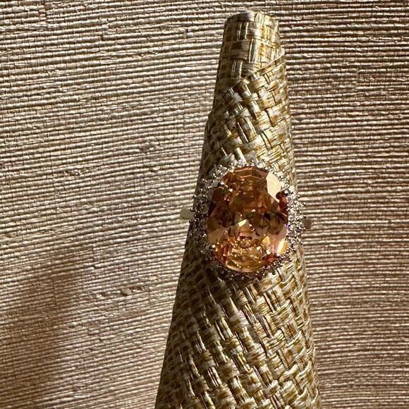 💗💗NEW!! 11CT ROUND MORGANITE RING - Picture 1 of 12
